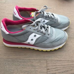 Brand new Saucony Jazz Sneakers.